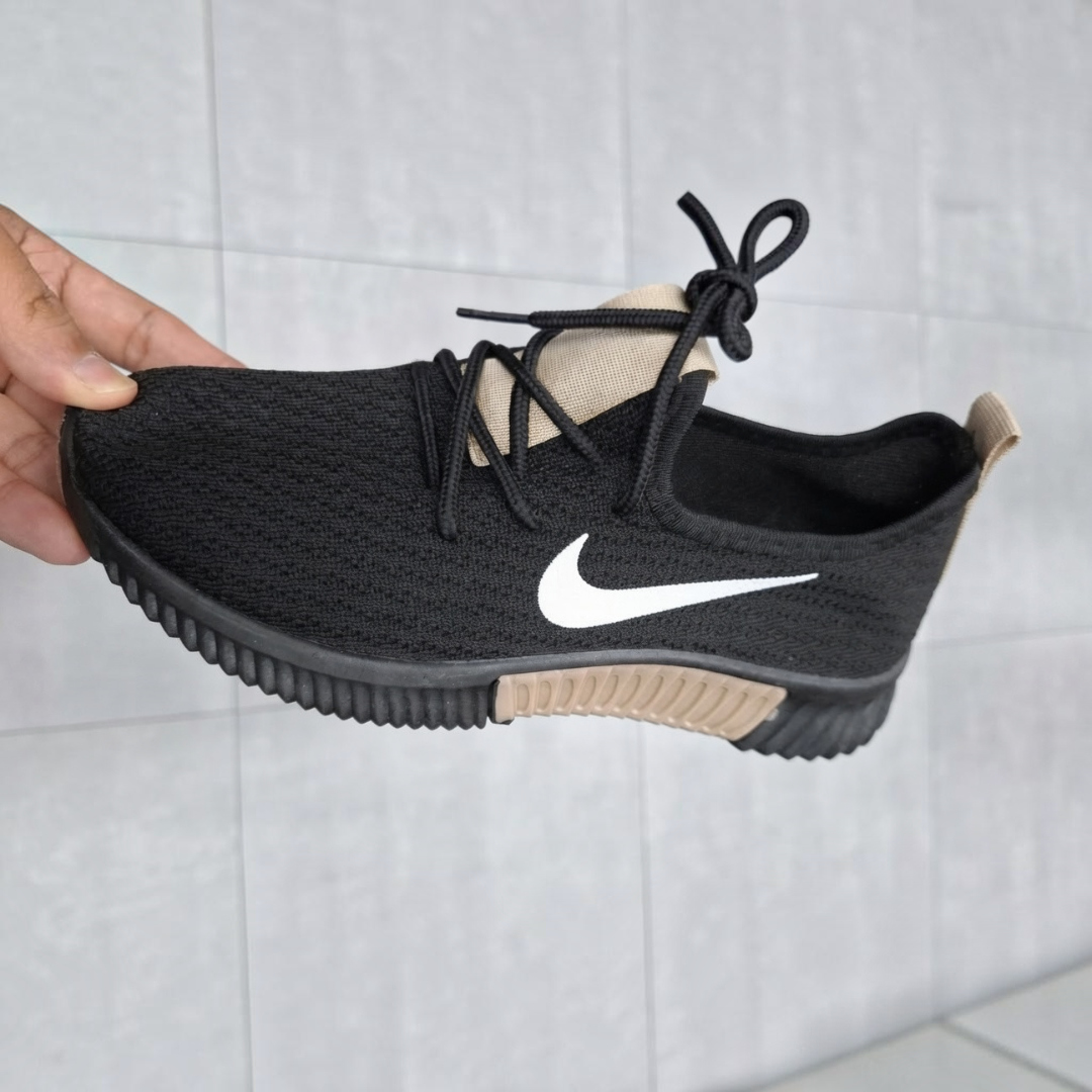 Sneakersy z Fuksją - obrazek 7