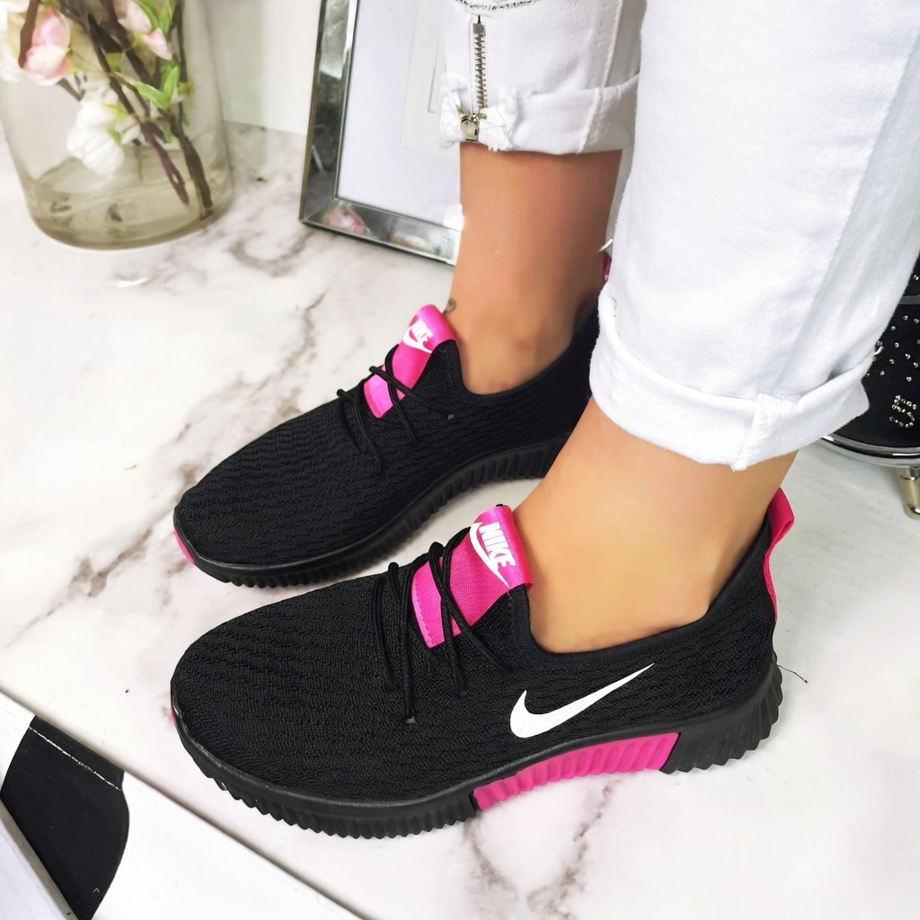 Sneakersy z Fuksją - obrazek 2